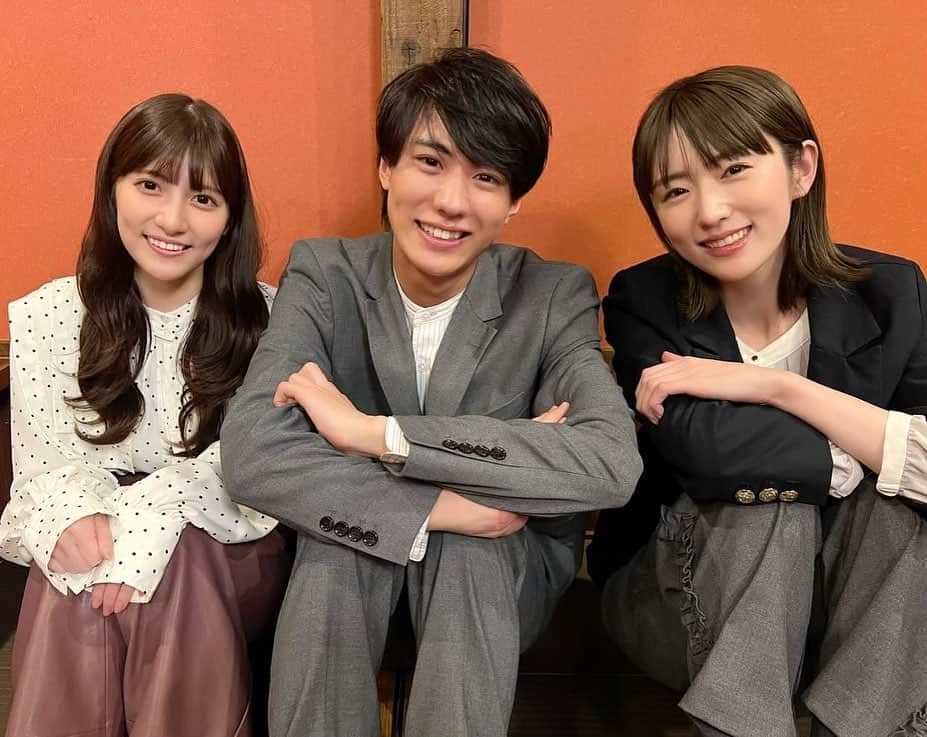 奥村優希のインスタグラム：「📺お知らせ📺  あざと連ドラ第7弾💗 「あざといタイプAtoZ」  私は新入社員の高山里奈として出演させていただきます👩🏻‍💻  初回は明日！ 4/9(日)24:00〜です🫧 是非ご覧ください😆💗  樋口柚子さん、小林希大さんと オフショット撮って頂きました📸❤️  #あざとくて何が悪いの」