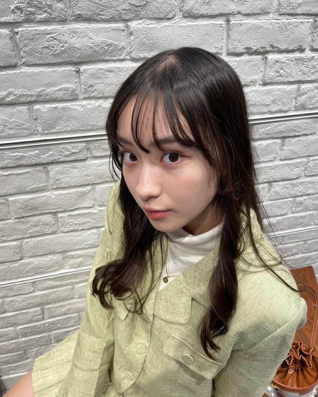 太田雫のインスタグラム：「・ 昨日からSJKスタートしました🌸 ・ ・ 2年生も頑張ります！！ ・ ・ ・ #太田雫#06#sjk#他撮り」