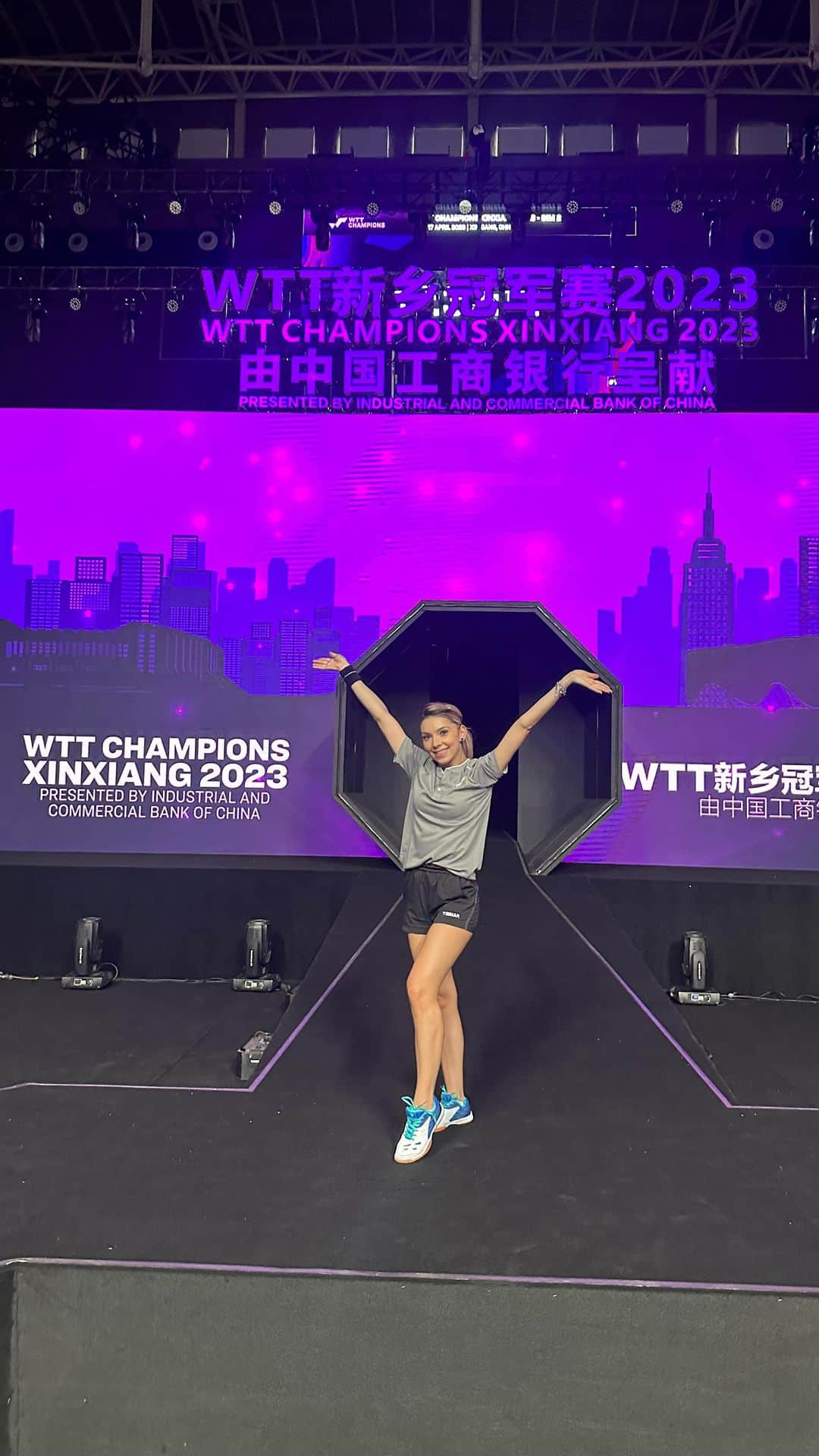 ベルナデッテ・スッチのインスタグラム：「I’m happy to be back in China! 🇨🇳🇨🇳🇨🇳 It’s a pleasure to be here! Today I had my first practice session and I am ready to start the competiton!   #keepfighting #competition #practice #practicemakesprogress #practicehard #believe #believeinyourself #readytostart #china #xinxiang #🇨🇳 #2023 #tabletennis #tibhar #tibharcrew #szocsbernadettecynthia #🏓 #❤️」