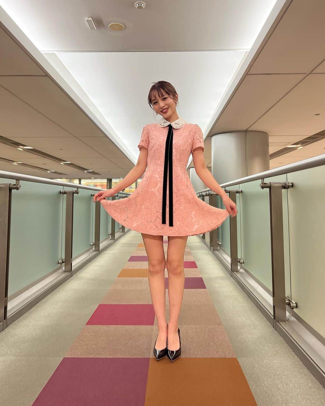 のインスタグラム：「今夜の馬好王国は🐴💓  桜花賞🌸予想回です‼︎  いよいよ、牝馬3冠の1冠目👑  今年も乙女たちの熱い闘いを 見届けられるのが嬉しい☺️☺️  みなさんの本命も教えてね😘  ぜひご覧ください💜  #馬好王国 #桜花賞 #競馬 #UMAJO」