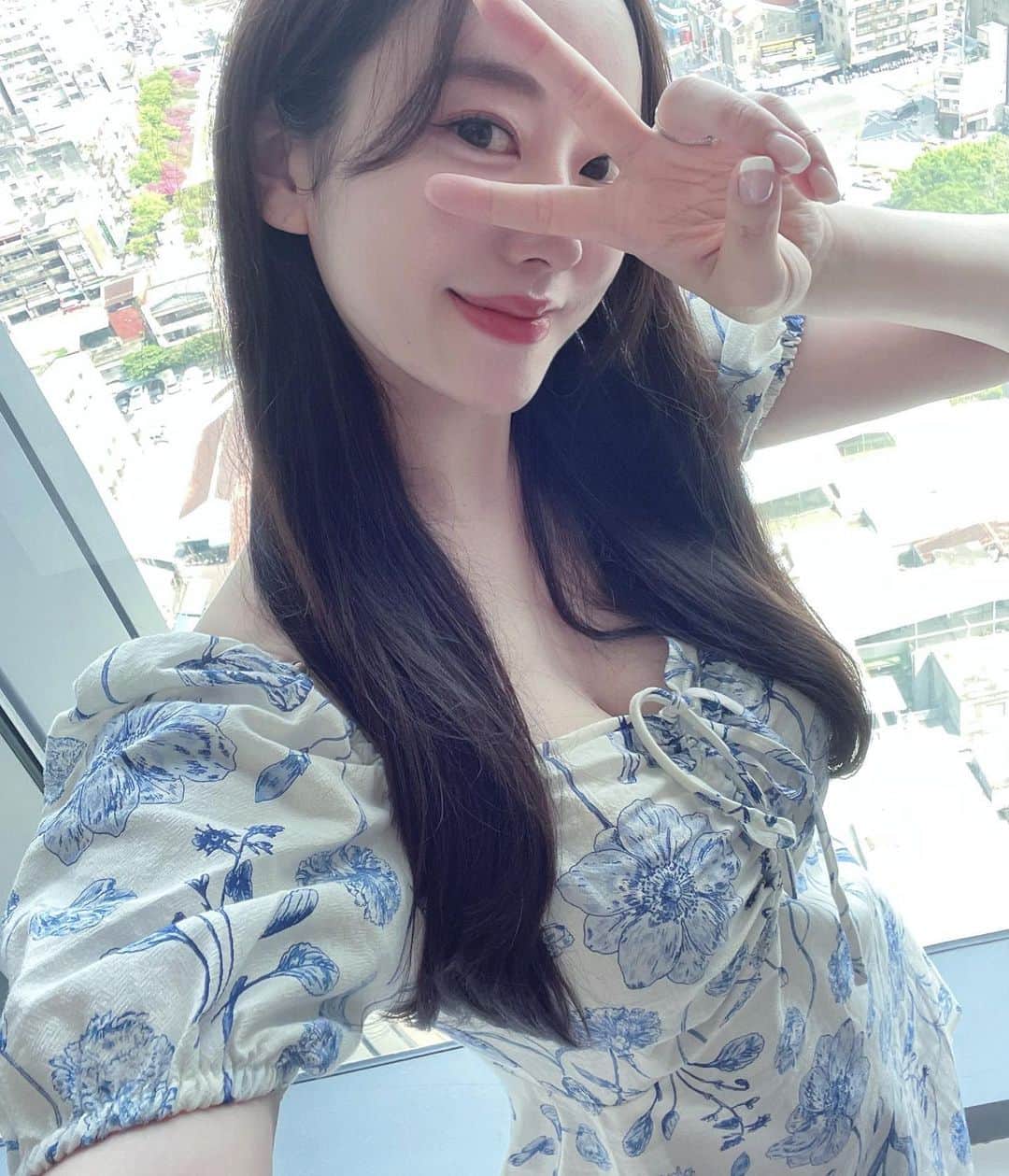 natsu_772のインスタグラム：「🇹🇼✌︎('ω'✌︎ )」