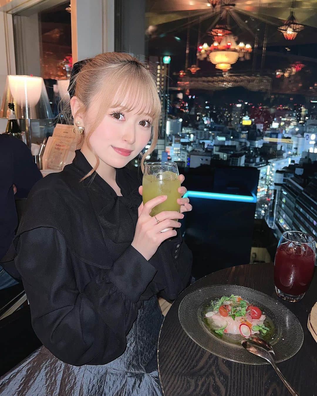 冨吉明日香のグルメインスタ