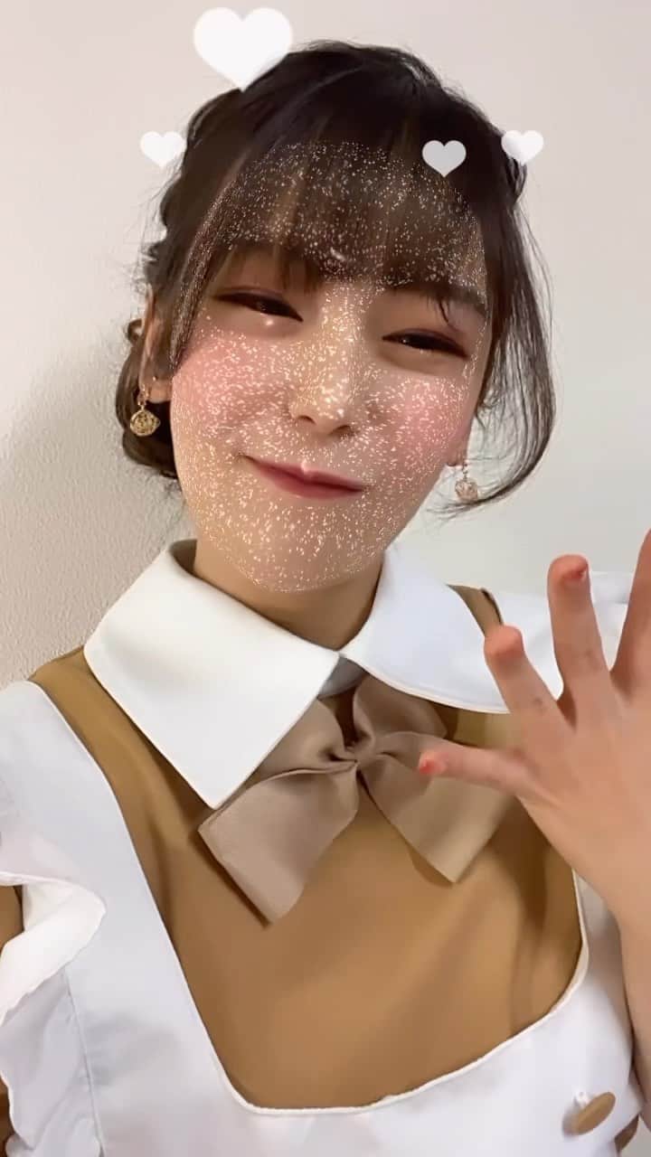 小山星流のインスタグラム：「メイド服🎀  #instagood #followme #リール #いいね #01 #tagforlikes #종아요 #팔로우 #fypシ #girl」