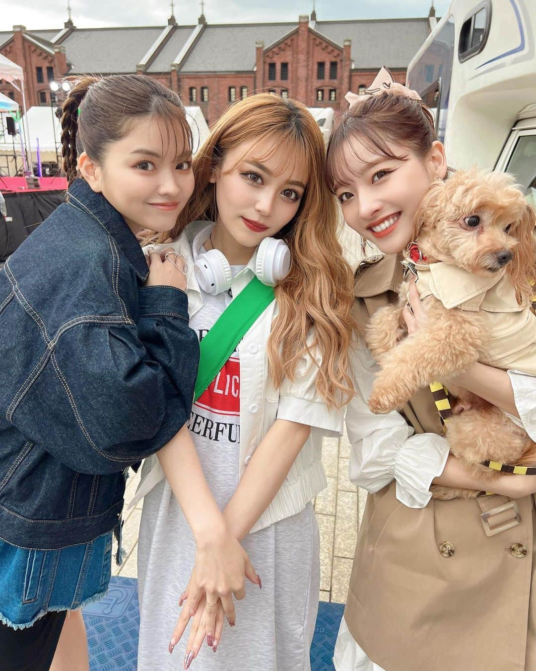 大和屋穂香（ほのちぃ）さんのインスタグラム写真 - (大和屋穂香（ほのちぃ）Instagram)「LIFESTYLE with DOGS 横浜 お越しいただいた皆様ありがとうございました🐶  ダッフィーくんと全身SHEINでリンクコーデ！！  愛犬ちゃんと初めてのお仕事 一生忘れられない日になりました🥺。  たのしかったー！！  SHEINで使えるクーポンコード【LWD23】で 最大20%オフになるよ！  #shein #lwdwithshein #sheinコーデ」4月8日 21時39分 - honochii0919