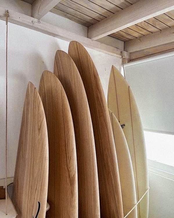 のインスタグラム：「沖縄行きたすぎて 最近広告がほとんど沖縄🏄🏼‍♂️🌴🤎w」