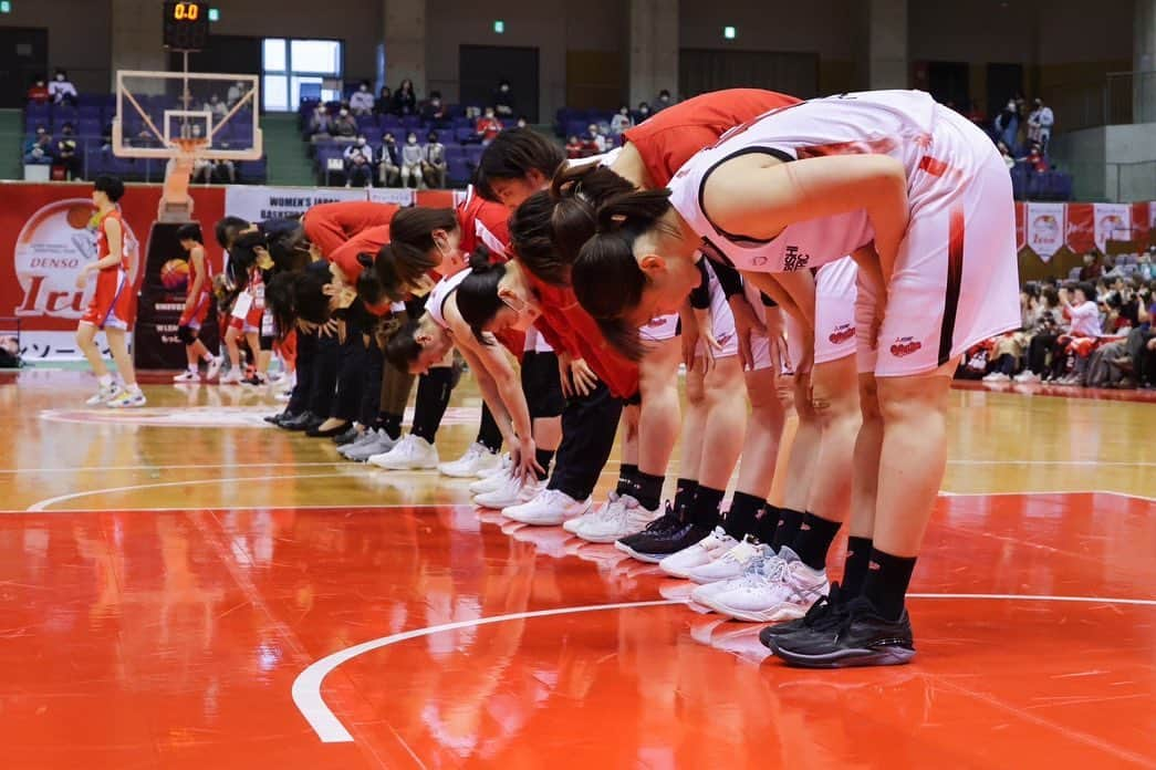 西岡里紗のインスタグラム：「2022-23シーズン終了  今シーズンも沢山の応援ありがとうございました。  #koalas #team」