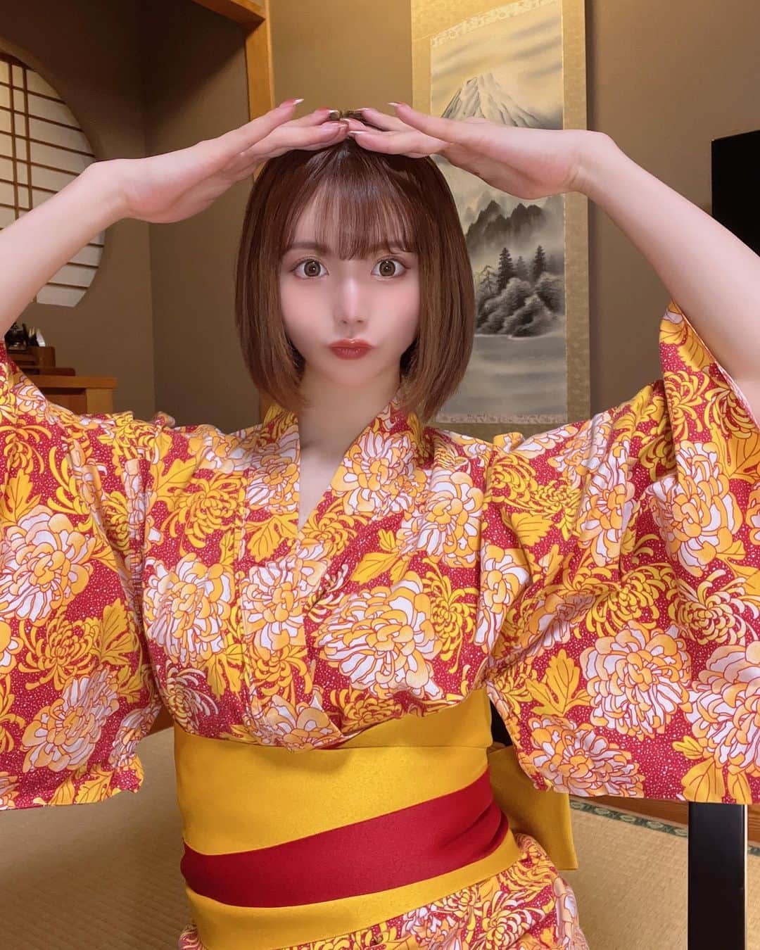 愛川みれいのグルメインスタ