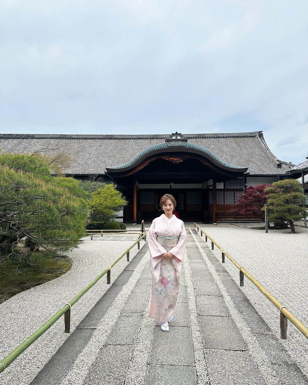 谷まりあさんのインスタグラム写真 - (谷まりあInstagram)「昨年に続き今年も桜を見に京都に行くことができました🌸✨ 京都の空気にたくさん癒されました☺️🇯🇵 素敵な景色シェアさせてください✨ #kyoto #japan」4月8日 21時59分 - mariaaaa728