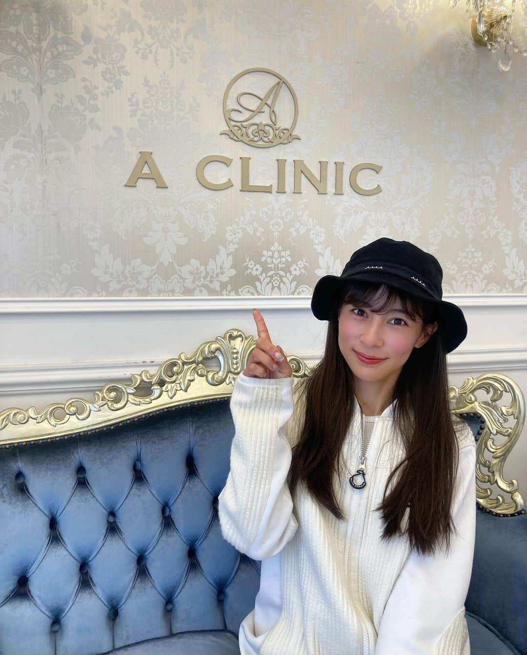 瀬戸晴加さんのインスタグラム写真 - (瀬戸晴加Instagram)「@aclinic_yokohama  の柴田貴志 先生で @drtakashibata で久しぶりにAスレッドを受けてきました☺️🤍 フェイスラインがボヤけた気がしていたので、そろそろAスレッドしなきゃ！と思ってAクリニックに駆け込んできました🥺✨施術後すぐにリフトアップの効果を実感できて目に見えて違うのが分かるのですごく嬉しい…！いつ行っても先生もスタッフさんも優しくて大好きなクリニックです📍次はお肌のメンテで行きたいなぁ🫶🏻柴田先生ありがとうございました！ #aスレッド #糸リフト #aclinic #aclinic銀座 #aclinic横浜 #aclinic新宿 #aclinic名古屋 #aclinic大阪 #aclinic福岡 #aclinic池袋 #aclinic仙台 #aクリニック #エークリニック#小顔 #リフトアップ #スレッドリフト #小顔整形 #たるみ改善 #美容外科 #美容皮膚科 #美容クリニック#柴田貴志」4月8日 22時07分 - setoharu1030