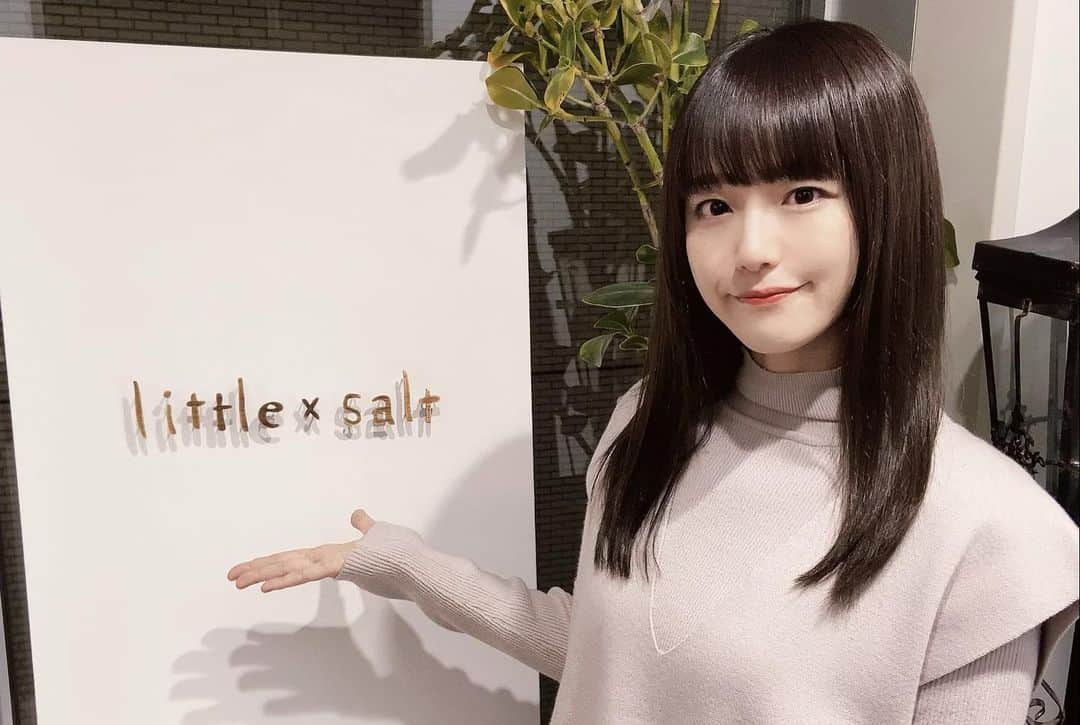 瑞原明奈のインスタグラム：「美容室✂️ #littlesalt からのひとりラーメン。🍜」