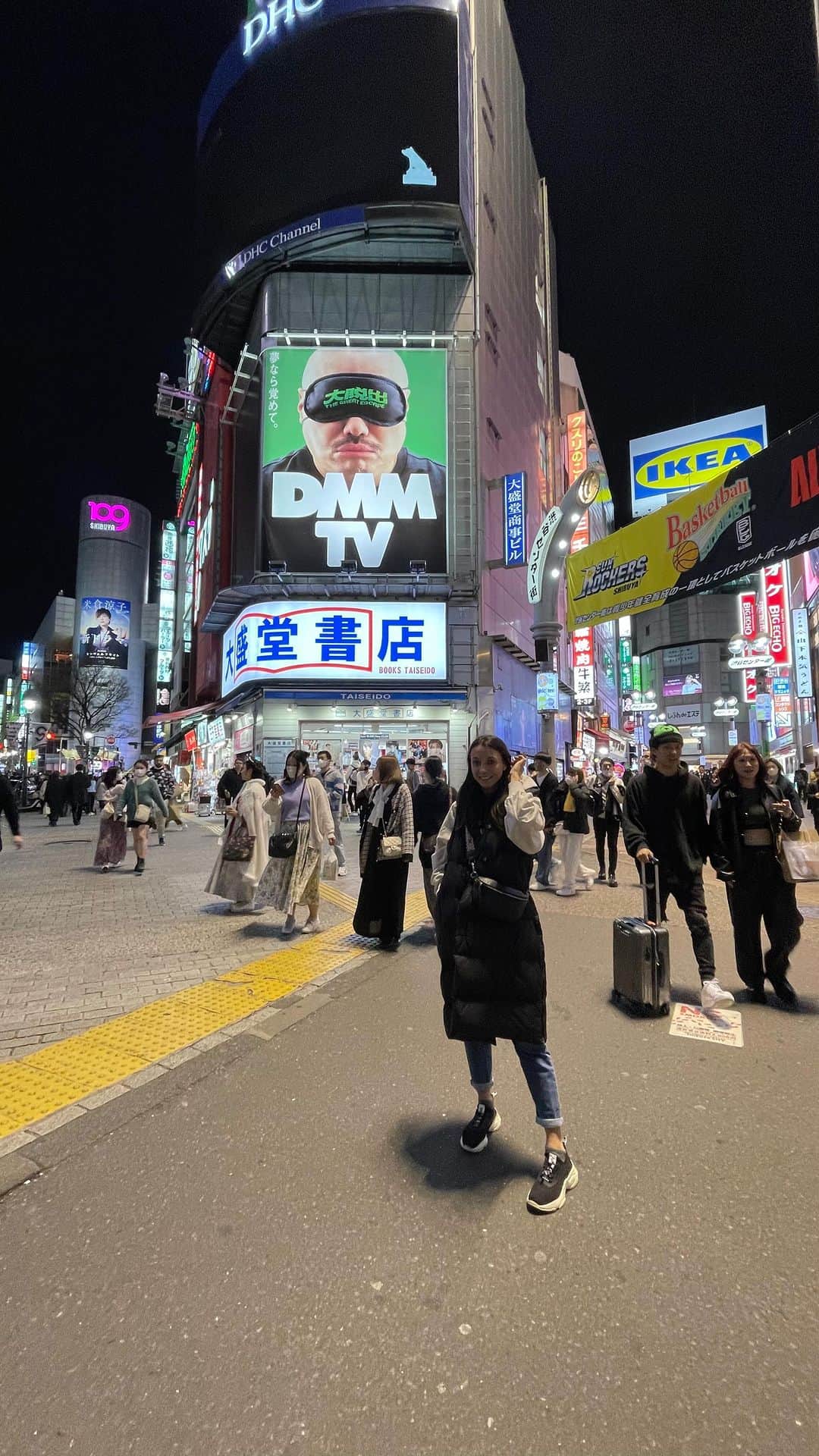 ニコル・ショットのインスタグラム：「Japan 💕🇯🇵💕」