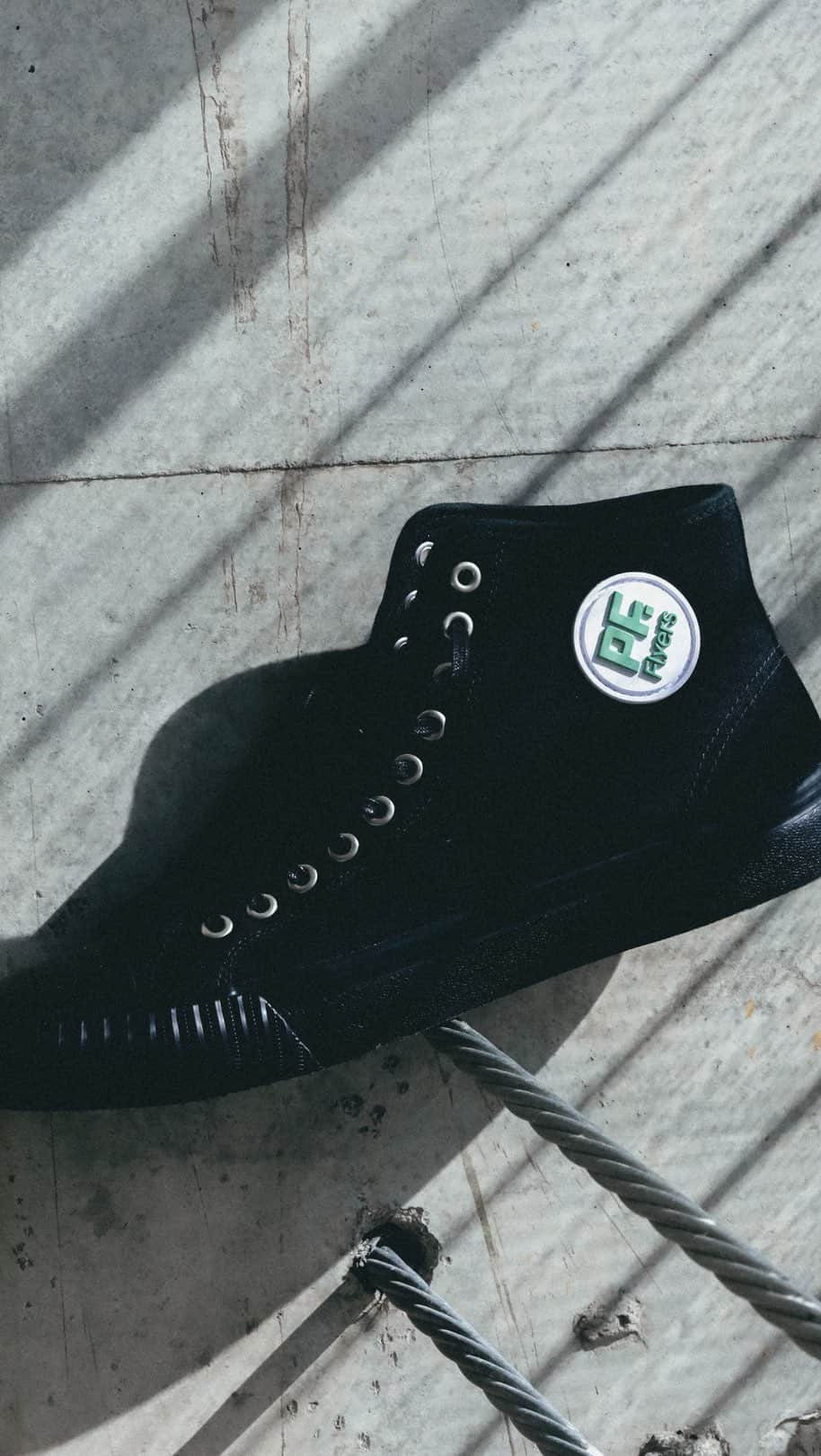 PFフライヤーズのインスタグラム：「Celebrating 30 years of the 1993. 🎉 It’s been 30 years since the launch of The Sandlot, the 90s baseball classic that taught us all to run faster and jump higher. Since then, the PF. Flyers sneakers worn by Benny in The Sandlot have become one of the most recognized sneakers in the history of movies.  In celebration of the film’s 30th Anniversary, we released this special edition of the 1993 sneaker. This limited edition of the 1993 is a perfect example of celebrating our heritage while evolving as a brand. Shop while you can!」