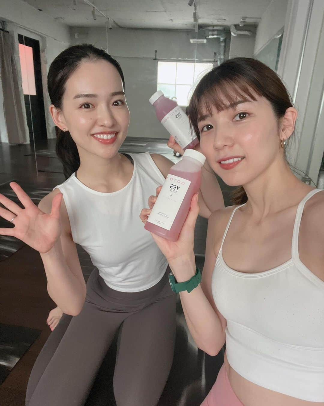 坂野志津佳のインスタグラム：「今日は @yestokyo 7周年特別レッスン「究極のリラックスヨガ」でした🧘‍♀️✨ ⁡ 来てくれたみなさん、ありがとうございました！ ⁡ @kaori__kukimoto さんとコラボできて凄く楽しくて、私自身も癒された時間でした☺️ ⁡ ⁡ 最後のヨガニドラとシャバーサナでは、みなさん心地良さそうにお休みしてくれていて嬉しかったです💓 ⁡ ⁡ ⁡ また明日からの日々も、頑張りすぎず、たまに深呼吸をして、自分に優しく生きていきましょうね。 ⁡ ⁡ ⁡ 〜〜〜〜〜〜〜〜〜〜〜〜〜〜〜 ⁡ ■4月15日(土) 10:00〜11:00 Mayu×Shizuka コラボイベント 「マインドフルネスヨガ」 場所：toki吉祥寺 @utsuwatoki  ⁡ ⁡ ■4月22日(土) 11:00〜12:00 自主開催イベントレッスン 「親子ヨガ」 場所：恵比寿カルフールスタジオ @ebisu_.carrefour  ⁡ ⁡ □毎週月曜日 9:00〜10:00 レギュラークラス 「Morning Flow Yoga」 場所：YES TOKYO中目黒 @yestokyo  ⁡ ⁡ ※ご予約はトップページにリンクしています。 ⁡ ⁡ 〜〜〜〜〜〜〜〜〜〜〜〜〜〜 ⁡ ⁡ ⁡ #ヨガ #ヨガレッスン #ヨガイベント #ヨガイベント東京 #中目黒ヨガ #ヨガインストラクター #yoga #yogalife #yogateacher #yogaevent #yestokyo」