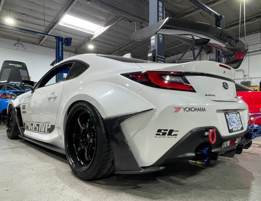 Spirits Artisanさんのインスタグラム写真 - (Spirits ArtisanInstagram)「In factory of Evasive motorsports! Subaru BRZ tuned by @evasivemotorsports and @yumesports.ca installed Artisan spirits New GT wide body kit with New full titanium exhaust. Big Thanx!!!!! Special Thanx for @evasivemotorsports @mackin_ind @yokohamawheelusa @yokohamawheel @project.mu @yokohamatire @yokohama.rubber USA : @evasivemotorsports @butlertire Canada : @advanced_auto_salon @otto.auto.service China : #bondchina Hong kong : @nigeljdmparts Taiwan : #車庫小舗 Russia : @suv.project Kazakhstan : @spoiler.kz Indonesia : @premierautowerkz Philippine : @jworksunlimited @artisanspiritsph Singapore : @mwsautoworks Thailand : @prodriveshop India : @racetechindia Malaysia : @donloh2007 Bahrain : @kanooperformance Kuwait : @hamad_skyline UK : @streettracklife Australia : @import_monster @traum06996 @car_life_staff @sunyard @bondosaka #bondourawa @bondtokyo @bond_omiya @bondoiimura @ysr0443 @cs.forme_1 @office_k_tokyo @artisan.ceravi @artisan.nobu  #artisanspirits #artisan #asms #evasivemotorsports #yokohamatire #advan #advanracing #subaru #brz #projectmu #sema #sema2022」4月9日 9時09分 - artisan_spirits