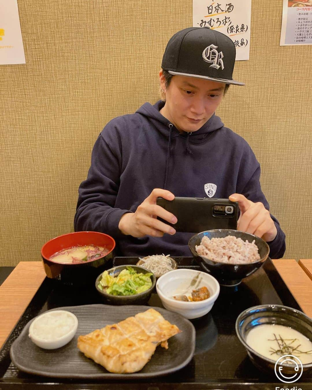 吉野裕行のインスタグラム：「#インスタおじさん飯  完全にわすれてたわーーー😂」