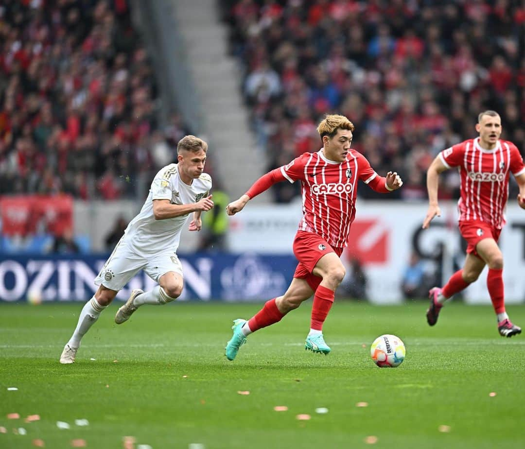 堂安律のインスタグラム：「Thank you for your support 🔴⚪️🙏 @scfreiburg」