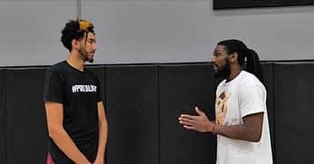 のインスタグラム：「#Alhamdulillah got that on court work in with @adamwilsononline & @abeasy4 & then right to the Mosque 🕌 for Jummah prayer! EVERYTHING IS #MAKTUB 🤲🏾🤲🏾🤲🏾🤲🏾」