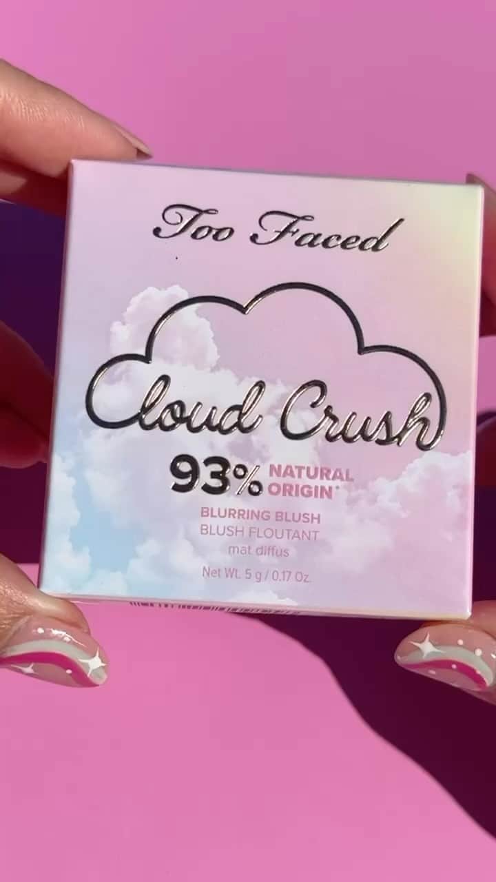 Too Facedのインスタグラム：「Slay all day in our Cloud Crush Blush shade Candy Clouds 💖✨☁️ #toofaced #tfcrueltyfree」
