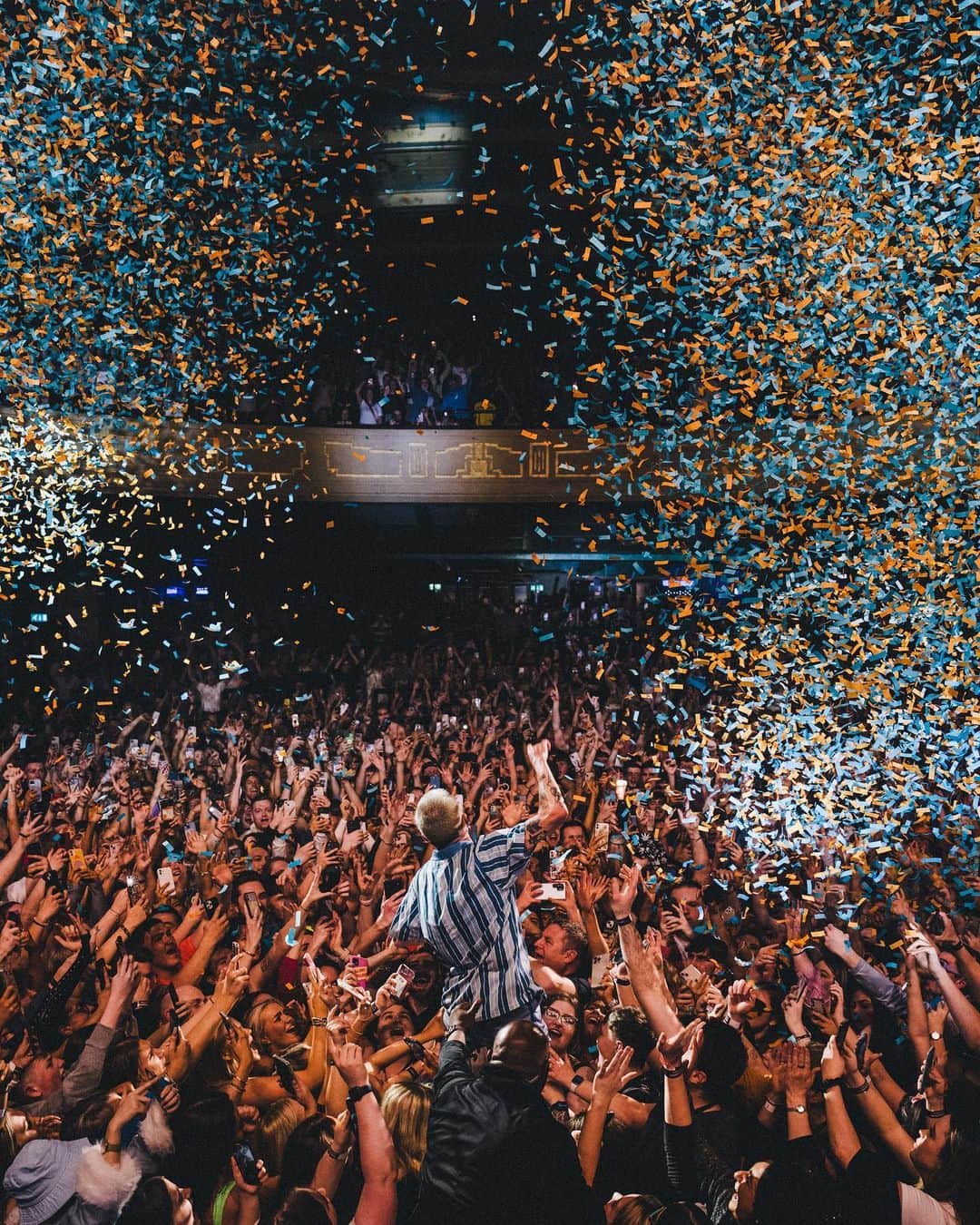 マックルモアーのインスタグラム：「A night for the ages… Thank you Glasgow.  I loved it 🏴󠁧󠁢󠁳󠁣󠁴󠁿 ❤️‍🔥」