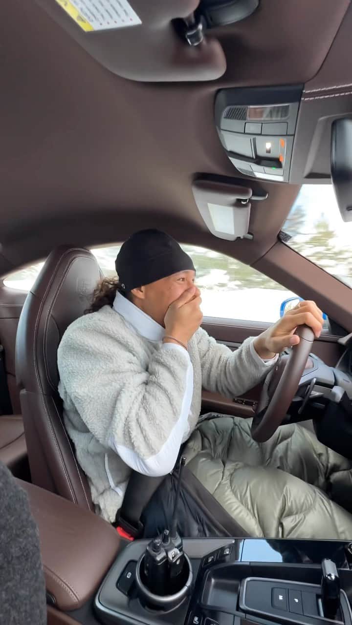エラッジ・バルデのインスタグラム：「Raw emotion from one lap on the @porschecanada Ice Experience in Quebec.  I wasn’t even driving and I was loving it! Great driving with you @elladjbalde ! #PorscheIceExperience」