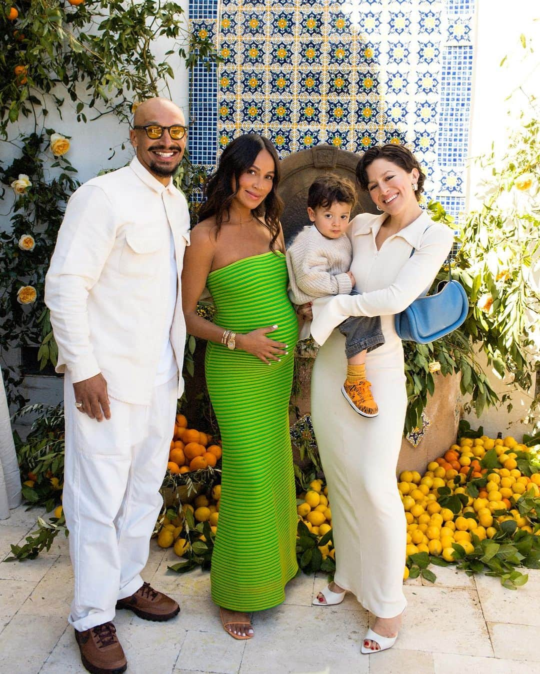 ジュリー・サリニャーナさんのインスタグラム写真 - (ジュリー・サリニャーナInstagram)「BABY SHOWER! 💛🧡💚💙 Kevin and I celebrated our beautiful babyshower for the arrival of Bébé Berru with some of our closest and dearest family and friends last weekend! We are over the moon we got to celebrate with so many loved ones around us and feel incredibly grateful to be surrounded by so much love and joy for this baby boy! Thank you to all of our family + friends who attended and the ones who weren’t there, we love you beyond words and can’t wait for bébé to meet you all! This special new chapter is definitely one we are so excited for!   Also- I wish I can add more than 10 photos per carousel, I couldn’t fit so many people. Will try to do a reels with more photos of my loved ones! Xx   Ps- sharing party theme, details, decor, food and more in the next few posts so stay tuned! 🫶🏽 #babyshower   Photography by: @elli_lauren」4月9日 6時35分 - sincerelyjules