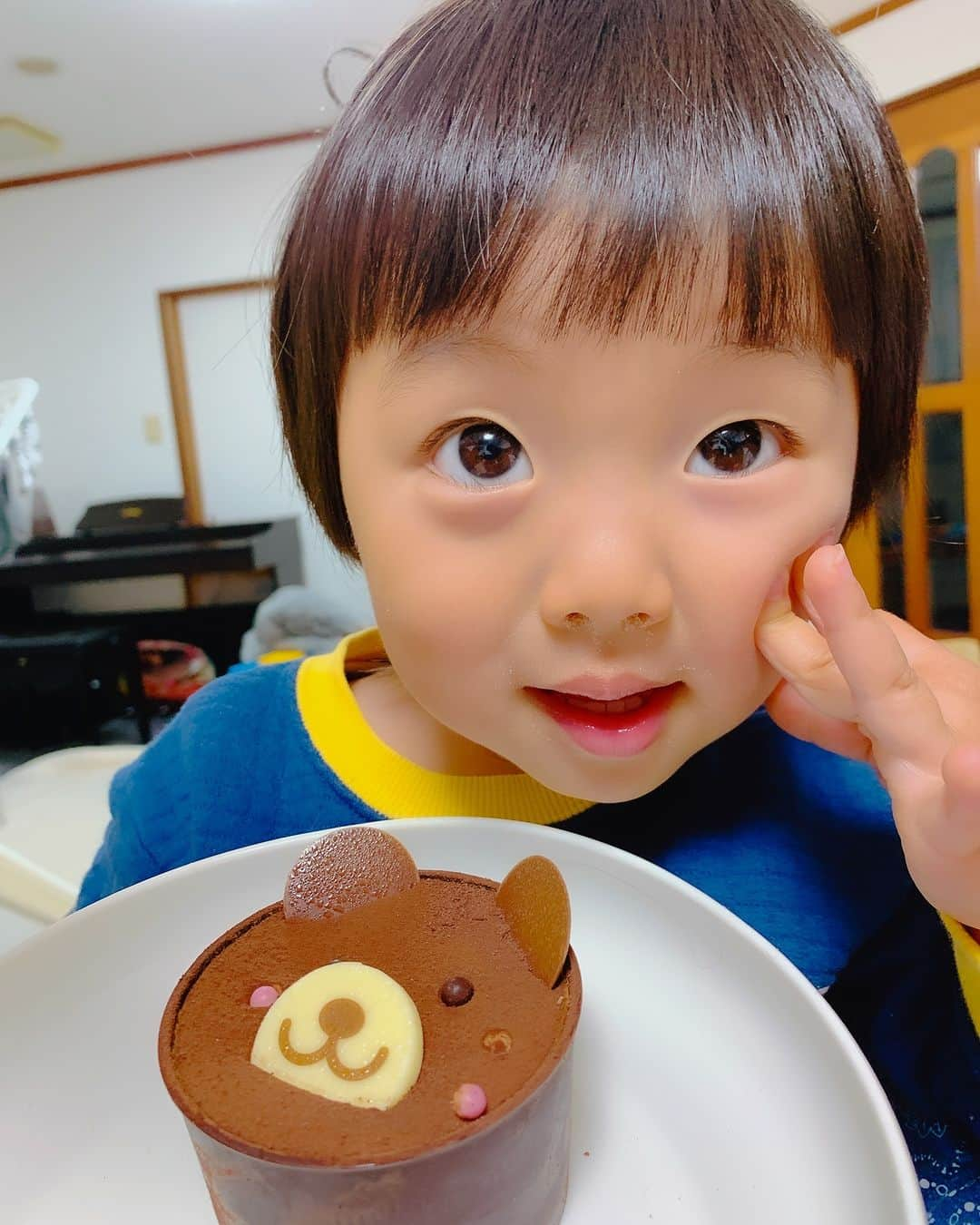 Saaaaayaさんのインスタグラム写真 - (SaaaaayaInstagram)「おかっぱゆうき👦  最初はどうかと思ったけどおかっぱキャラいいな（笑） のはーなちゃん❓ ロック・リー❓ ブチャラティ❓ サモ・ハン・キンポー❓ 悟飯の格好させたいな（ピッコロとおそろの服で）   #おかっぱ #のはーな #ロックリー #ブチャラティ #サモハンキンポー #孫悟飯 #２歳 #二歳 #二歳児 #四姉弟 #三姉妹ぷらす長男 #youtube #youtuber #さあやちゃんねる #はれママキッズtv #はぴらき #長男 #長男くん」4月9日 7時00分 - saaaaayachannel