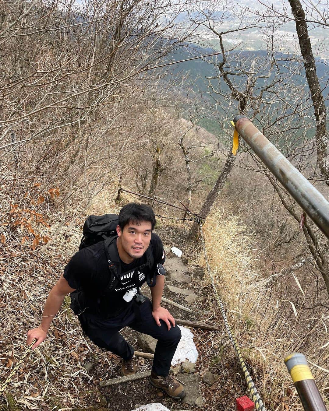 羽賀龍之介さんのインスタグラム写真 - (羽賀龍之介Instagram)「かなり前ですが大学時代の同級生と金時山へ。もっぱら登山にハマっております。」4月9日 7時30分 - ryunosukehaga