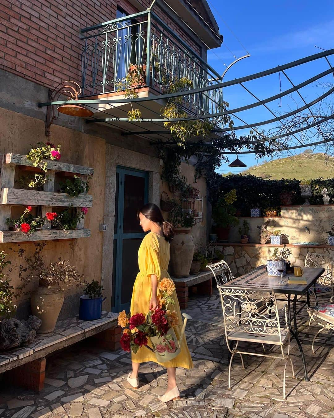 チェ・ヒソさんのインスタグラム写真 - (チェ・ヒソInstagram)「🍋🍋🍋 . . . . “È facile essere felici in Sicilia.” It is indeed easy to be happy in Sicily.」4月9日 7時59分 - lunadelizia