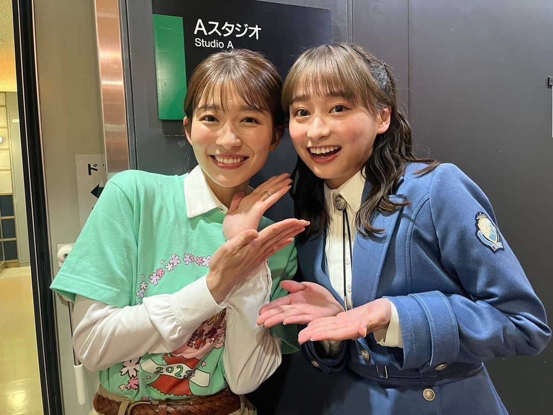 山本里菜さんのインスタグラム写真 - (山本里菜Instagram)「. かげちゃーーん💙✨  見つけた瞬間、お互い走って抱きついた🤣🤣🤣 わんちゃんみたいで可愛かったなぁ〜  癒しをありがとう❤︎  #影山優佳  #オールスター感謝祭」4月9日 8時02分 - rinayamamoto_0622