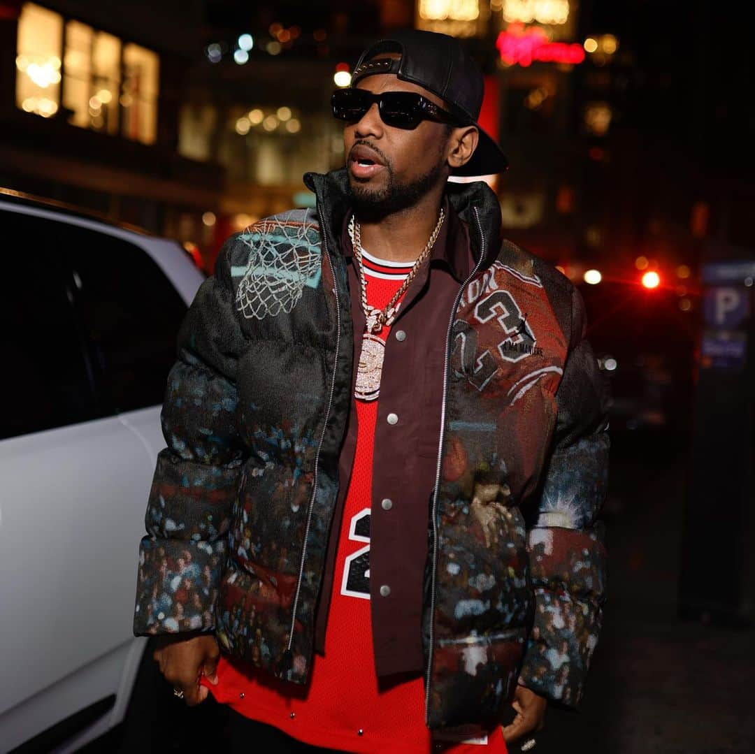 ファボラスさんのインスタグラム写真 - (ファボラスInstagram)「On my worst day I’m still living my dream 😎🖤  #ImReallyLikeThatAlbumReleaseParty  #NYC」4月9日 18時06分 - myfabolouslife