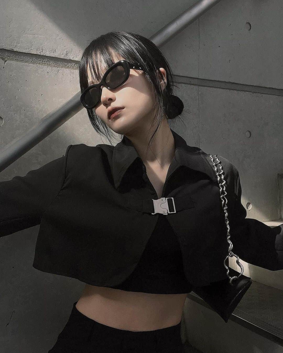 中村くるみさんのインスタグラム写真 - (中村くるみInstagram)「🖤」4月9日 19時30分 - __k_r_m__