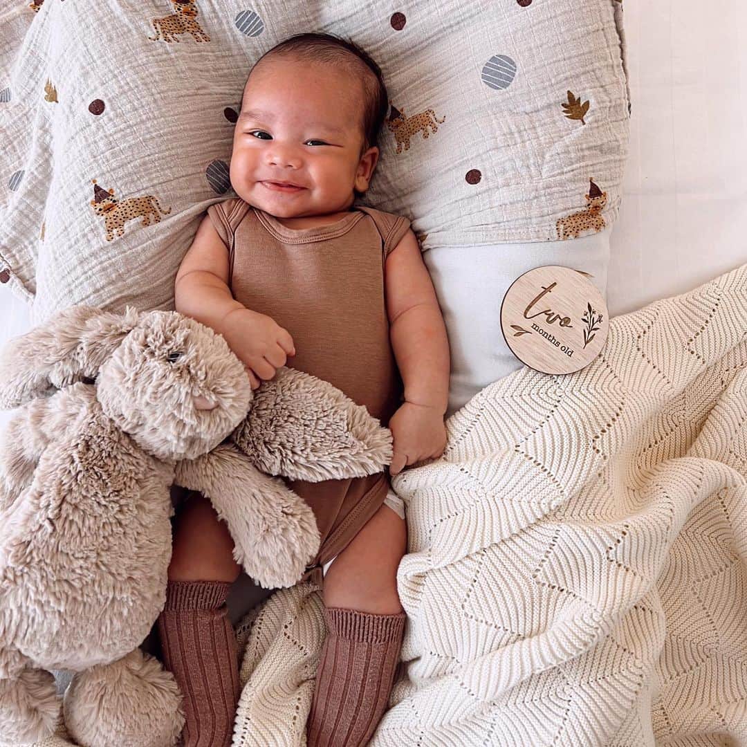 Jennifer Bachdimのインスタグラム：「Happy Easter and happy two months Baby @kirozaydenbachdim ❤️🥹」