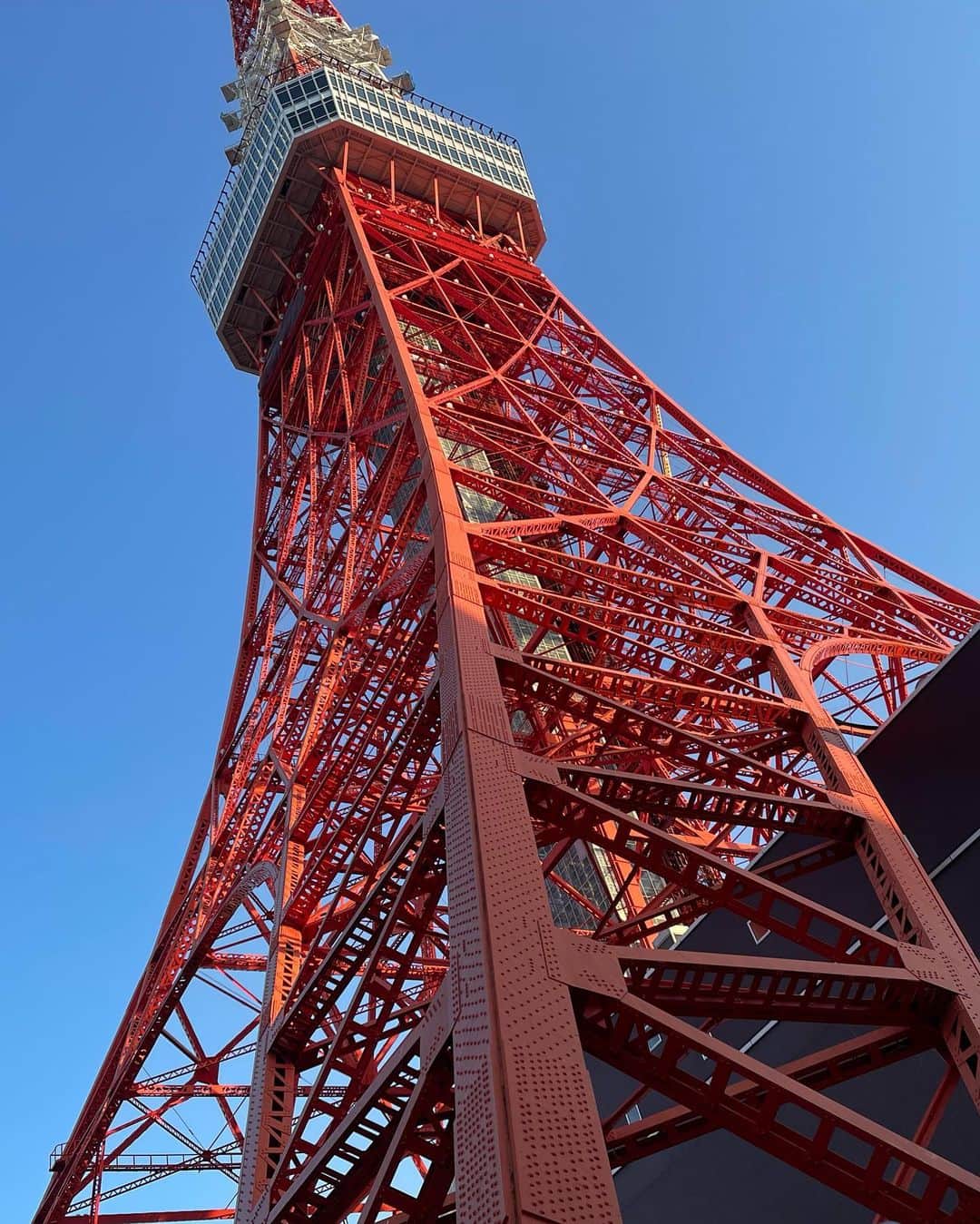 宮城弥生さんのインスタグラム写真 - (宮城弥生Instagram)「wbcで東京へ行った時に、東京タワーに行きました！ 時間なくて登ることはできなかったですが初めてで楽しかったです！」4月9日 19時02分 - yayoi5482