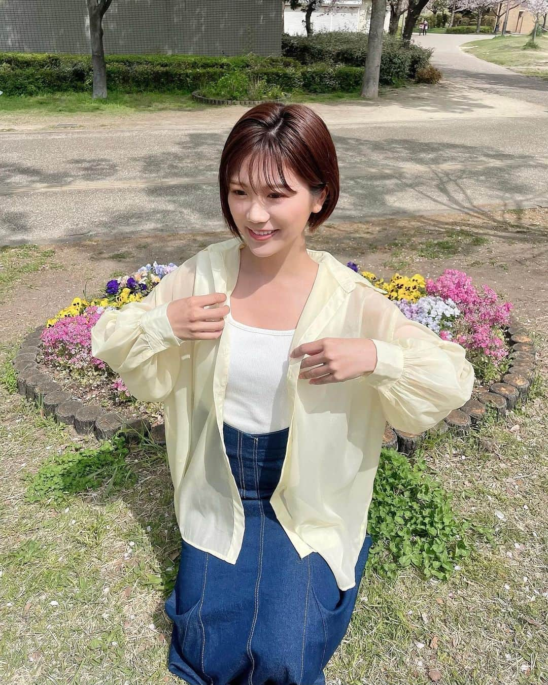 海江田麻貴さんのインスタグラム写真 - (海江田麻貴Instagram)「ㅤㅤㅤㅤㅤ  ㅤㅤㅤㅤㅤ 春が終わる前に怒涛の桜投稿してゆきますよん🌸  ㅤㅤㅤㅤㅤ パステルカラーってなんでこんなに 可愛いんだろう🥹🤍💛🩵💚  ㅤㅤㅤㅤㅤ  ㅤㅤㅤㅤㅤ  ㅤㅤㅤㅤㅤ  ㅤㅤㅤㅤㅤ  ㅤㅤㅤㅤㅤ  ㅤㅤㅤㅤㅤㅤㅤㅤㅤㅤ#桜スポット #桜満開 #満開 #cherryblossom #cherryblossoms #花見 #リポーター #タレント #japanesegirl #日本女孩 #春服 #イエローコーデ #イエベ春 #パステルカラー #パステル #pastelcolors」4月9日 19時13分 - _makiii0924_