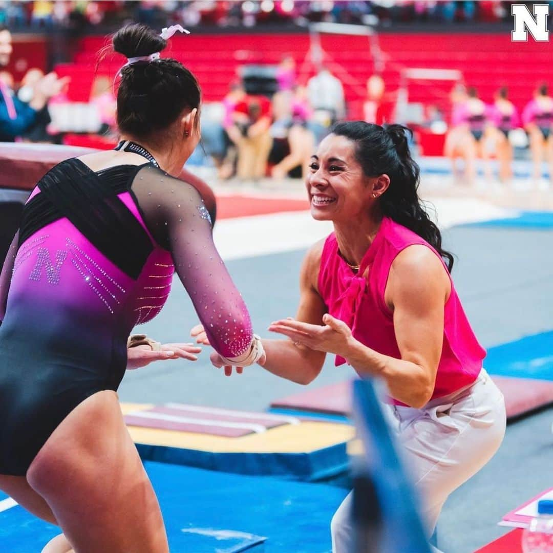 マリッサ・キングさんのインスタグラム写真 - (マリッサ・キングInstagram)「What a first season at Nebraska!! Incredibly proud of the goals we achieved this year. To be alongside Oleksii in our NCAA coaching journey has meant everything. Heather and Brain THANK YOU for this opportunity ❤️ This is just the beginning. Go Big Red!  Thank you @charlotte.gottfried for capturing these moments 😘 #huskers #nebraskagymnastics #gbr #ncaagymnastics #ncaagym #collegegymnastics #collegegym #season #memories #greatnesstakestime」4月9日 10時39分 - marissapking