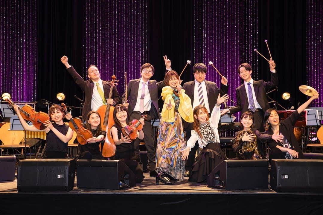 鈴木このみのインスタグラム：「Voice of Symphonic Vol.1「鈴木このみ コンサート ～Special Symphony～」  1stバイオリン/コンサートマスター　白井麻友 2ndバイオリン　三宅音菜 ビオラ　柴田春音 チェロ　原宗史 フルート　大山宙透 ホルン　佐藤杏子 ティンパニ　安藤巴 パーカッション　本間達也 パーカッション　服部恵  音楽監督/指揮/ピアノ　大嵜慶子  #このみんコンサート」
