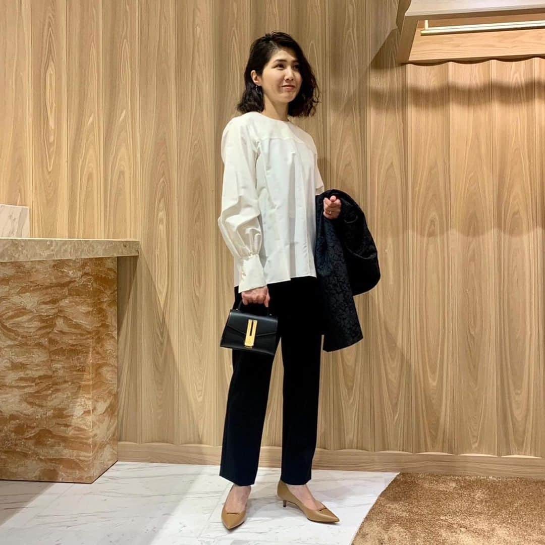 デミルクス ビームス 新宿のインスタグラム：「. ~BLACK formal collection~ . #demiluxebeams  #demiluxe_beams_shinjuku  #ak1」