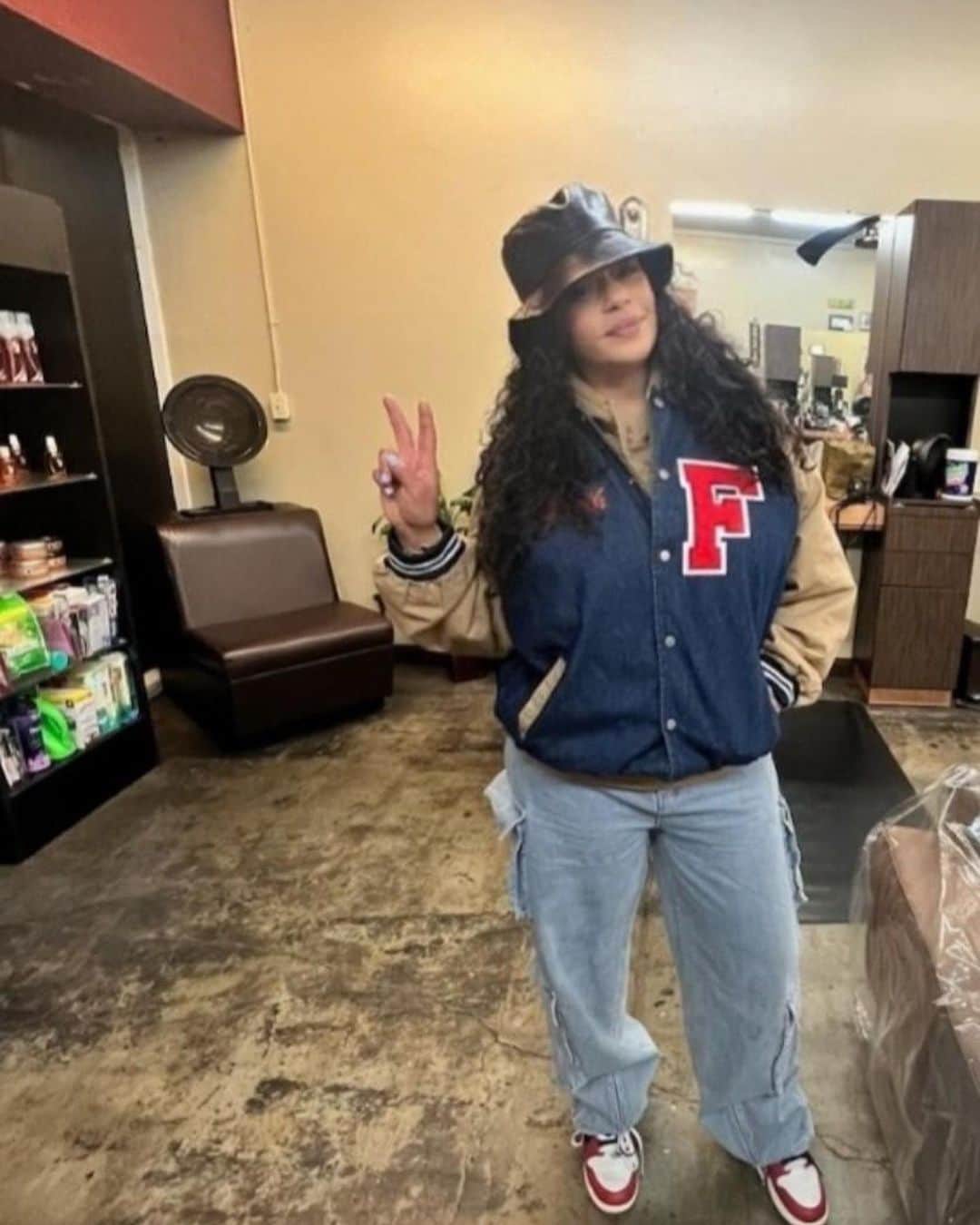 フェイス・エヴァンスのインスタグラム：「Thanks for my custom jacket @royal_vision_apparel & @absolutelyadrienne23」