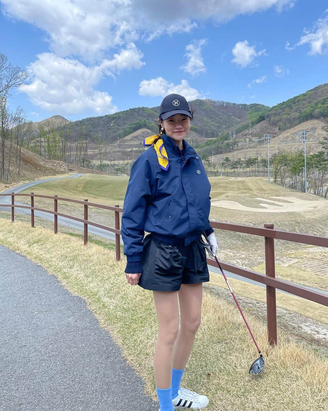 ヒョニ・カンさんのインスタグラム写真 - (ヒョニ・カンInstagram)「⛳️🧡 . . #hyoni_golf」4月9日 11時37分 - hyoni_kang