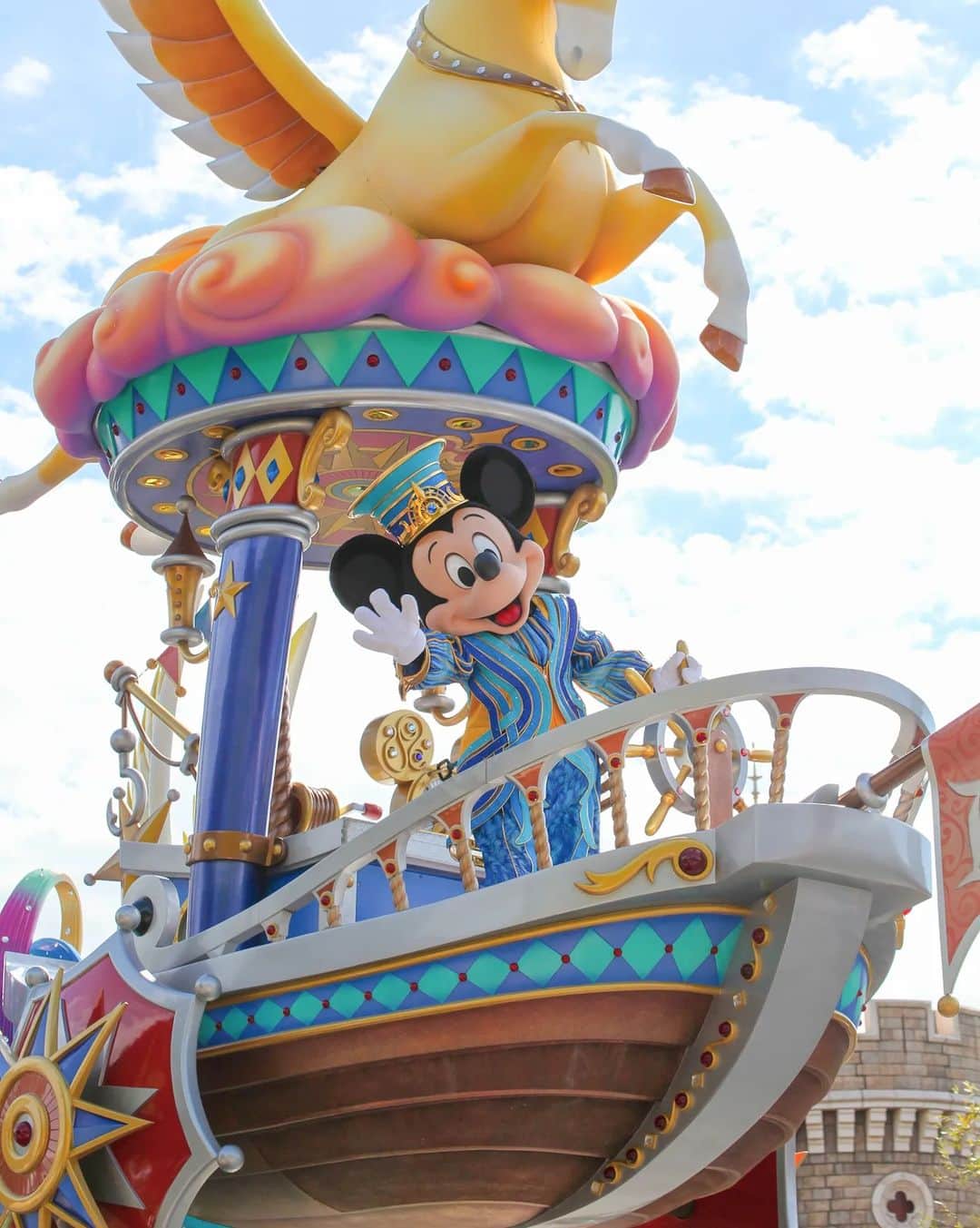 西尾健太のインスタグラム：「大好きドリーミングアップ！✨  #tokyoDisneyresort  #Disney #Disneyland #Disneysea #TDR #TDL #TDS #東京ディズニーリゾート #ディズニー #ディズニーランド #ディズニーシー #ドリーミングアップ #ドリミ#ミッキー」