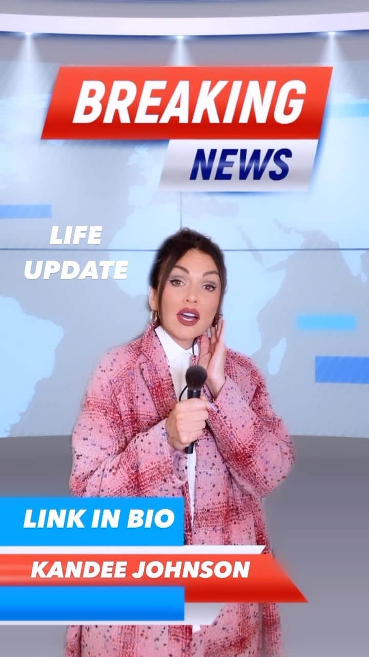 のインスタグラム：「🚨LATE BREAKING NEWS: 📣link in bio📣 NEW YOUTUBE VIDEO: My 2023 LIFE UPDATE is LIVE!! I’m answering all the questions you asked me on IG and filling you in on why I stopped uploading to Youtube, how I am and so much more, all while i do my makeup!  Come hang out with me and thank you for liking and loving me❤️🥹 Sending you huge, huge hugs to each of you!!!  #life #update #youtube #video #makeup #getready #grwm #doing makeup #2023 #beauty」