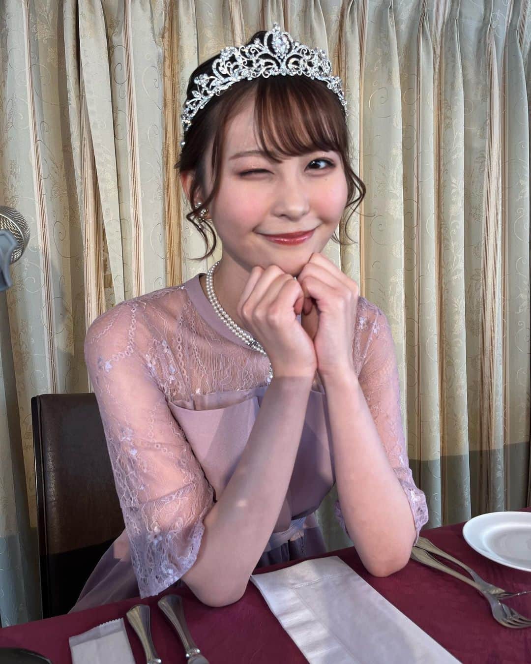藤田愛理さんのインスタグラム写真 - (藤田愛理Instagram)「・ クルーズデート🚢 スタコミュAWARDでいただいたティアラをつけたよっ😚  #横浜#マリーンルージュ#クルーズツアー#オシャレインスタグラマー #にこにこ」4月9日 19時42分 - airi_crownpop