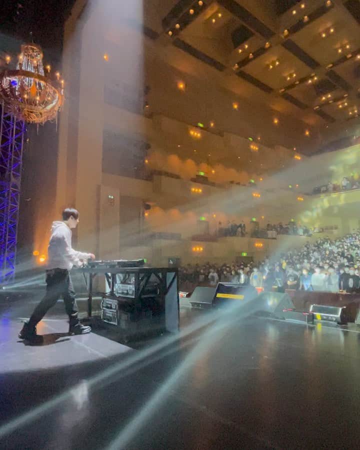 banvoxのインスタグラム：「Night Flying (BANVOX VIP) 2nd  #電音部   #電音部アザブ単独live」