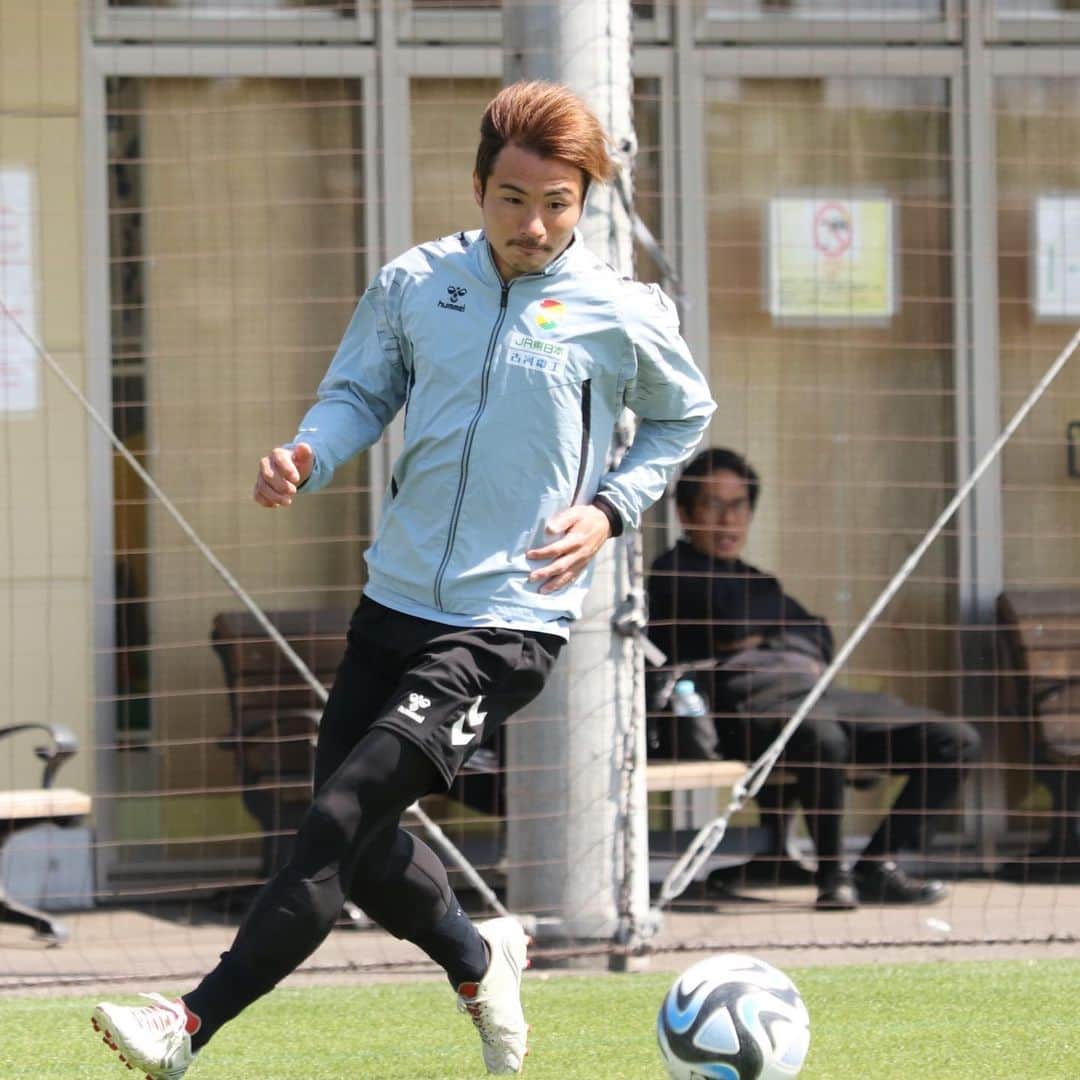 ジェフユナイテッド市原・千葉のインスタグラム：「. #4月9日  本日のユナパをお届け👍  #jefunited #ジェフ千葉 #ユナパレポ #jleague #winbyall」