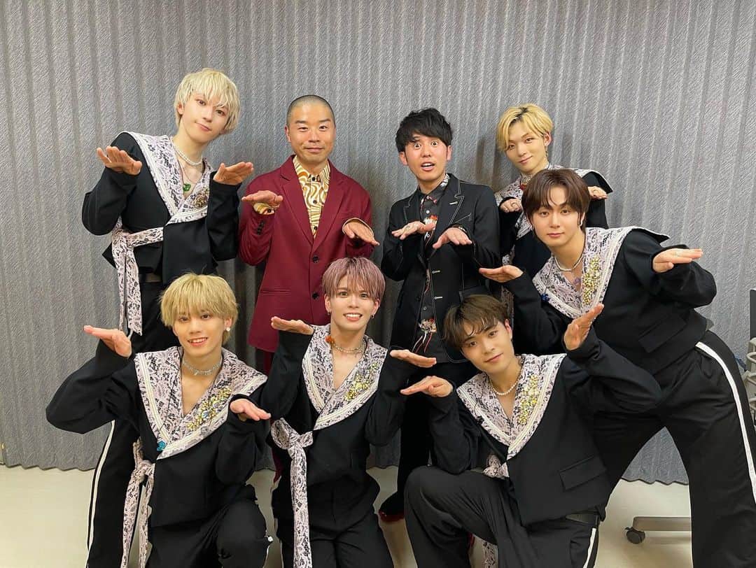 のインスタグラム：「23.03.30. #カミオト夜 ライブ2023春 #OCTPATH  いつもお世話になってます！ この日も楽しいトークとアクティブなライブを披露してくれました！」