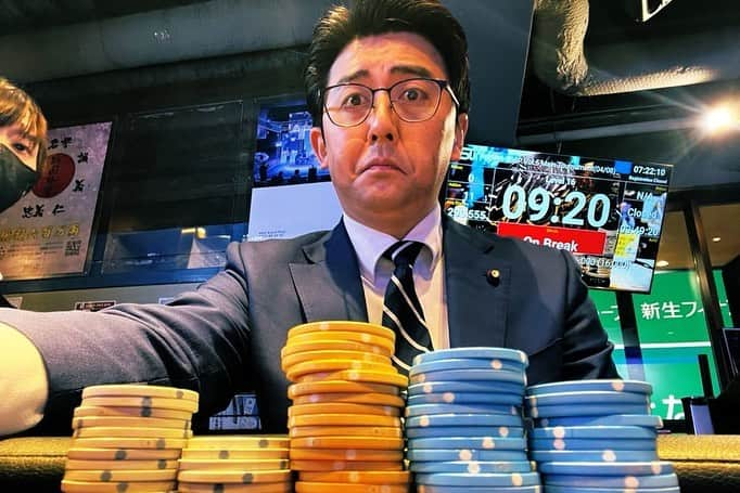 佐竹正史さんのインスタグラム写真 - (佐竹正史Instagram)「EGPOKER(エンターテインメント業界ポーカー)というエンタメ関係者のポーカーの大会に出場しファイナルテーブルまで残り6位入賞致しました😌🎌 ちなみに自分はコロナになってホテルに隔離療養になった2020年にホテルで世界のヨコサワさんのYouTubeを見てからポーカーという業界を知るきっかけだったんです。笑  #EGPOKER #EGP #エンターテインメント業界ポーカー #ポーカー好きな人と繋がりたい  #ポーカー好きと繋がりたい  #casinolivetokyo」4月9日 16時39分 - sataketty