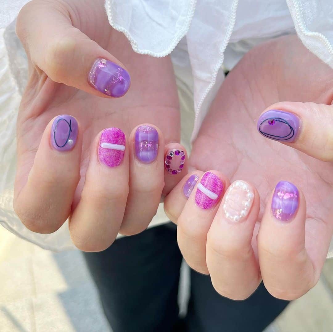 赤木 桃 #ちゃんもさんのインスタグラム写真 - (赤木 桃 #ちゃんもInstagram)「不思議なむらさき🔮☁️」4月9日 16時50分 - akagimomo
