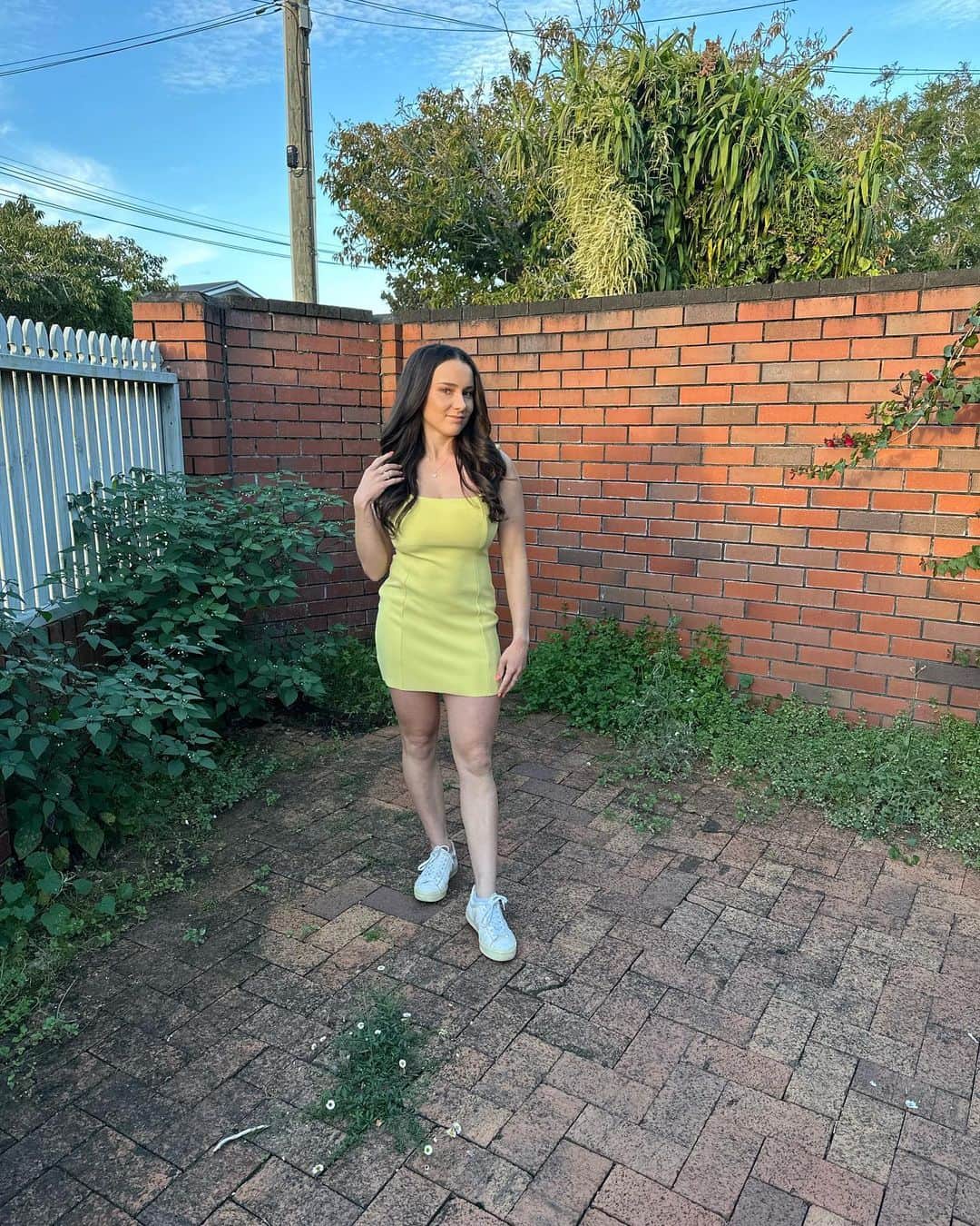 Estella Matthewsonのインスタグラム：「Felt colourful last night」