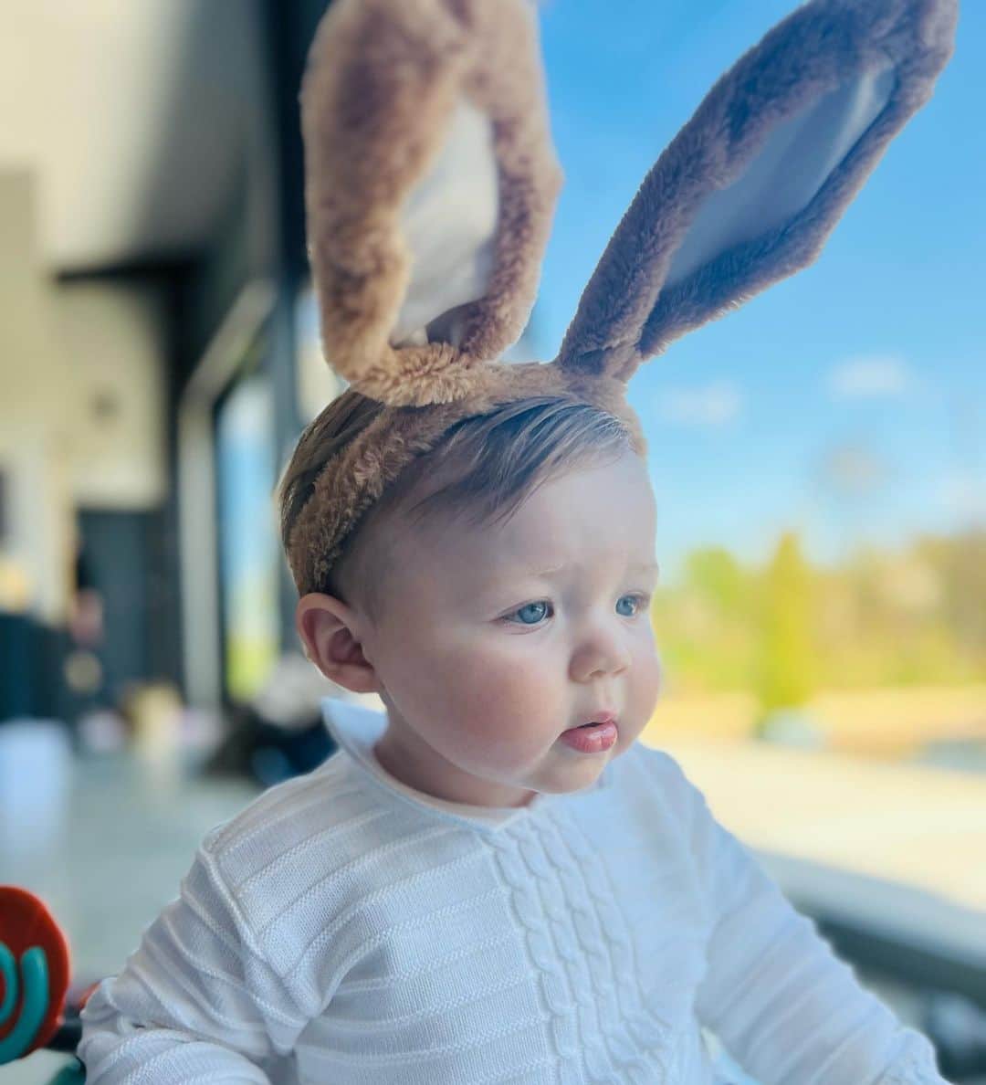 Jessica Wrightのインスタグラム：「My Bunny’s 1st Easter 🐰🐣🥚」
