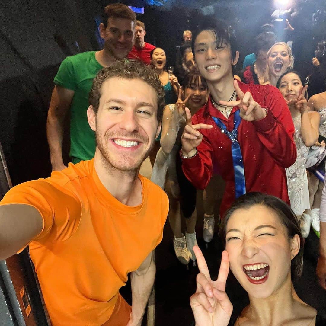 ジェイソン・ブラウンのインスタグラム：「🌟🎌 Stars on Ice Japan 2023 🎌🌟  #photodump #starsonice #soi2023 #japan #yokohama #iwate #osaka #show #iceshow #tour #figureskating #skating #iceskating #iceshow @starsonice」